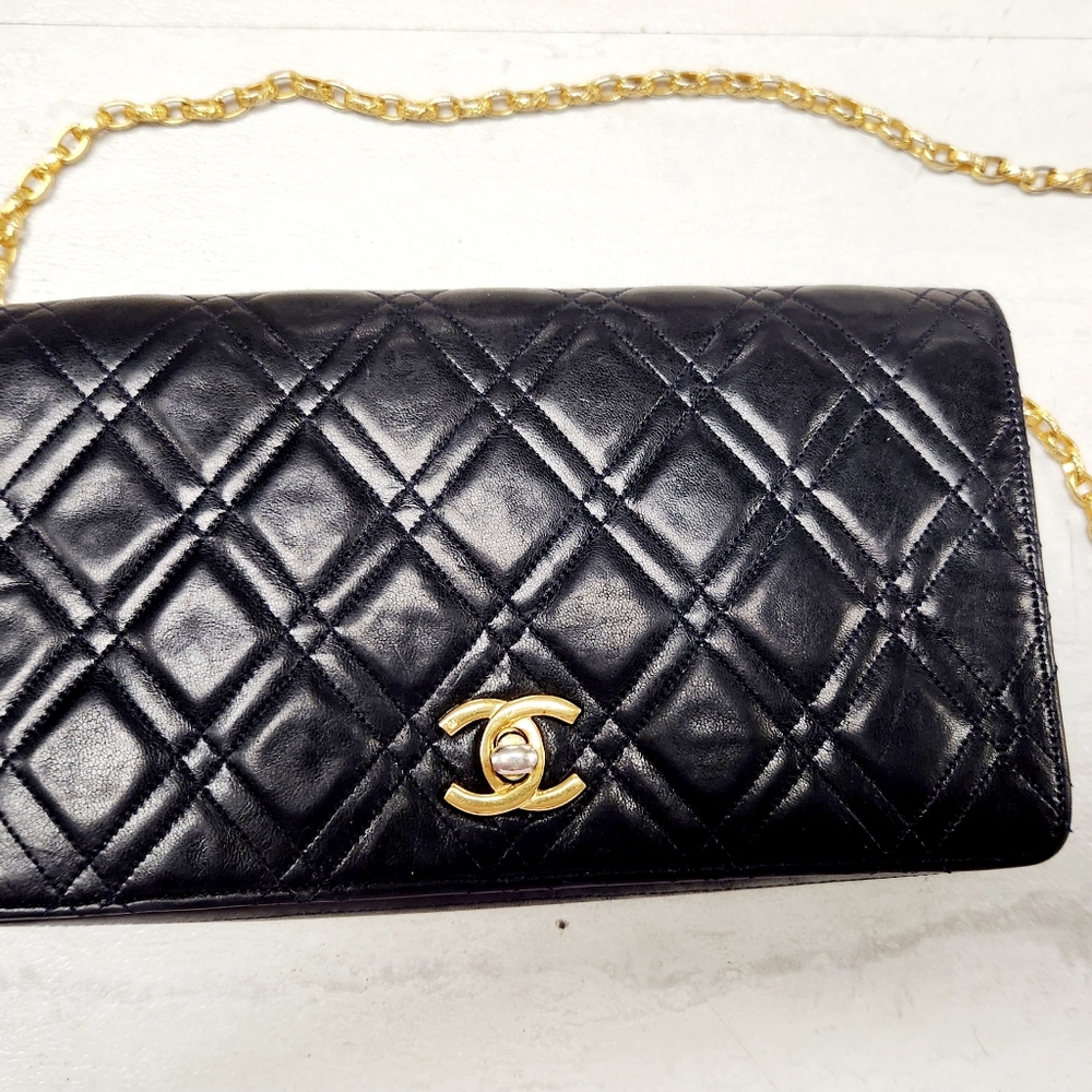 Chanel 1980s Double Stitch Full Flap Clutch